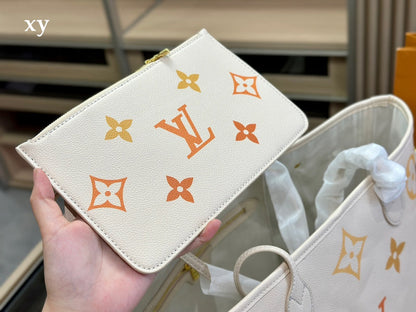 Franco Shops - Louis Vuittons  - 15002