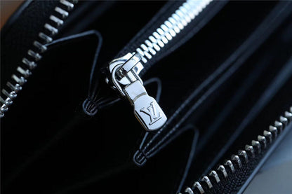Franco Shops - Louis Vuittons  - 10839