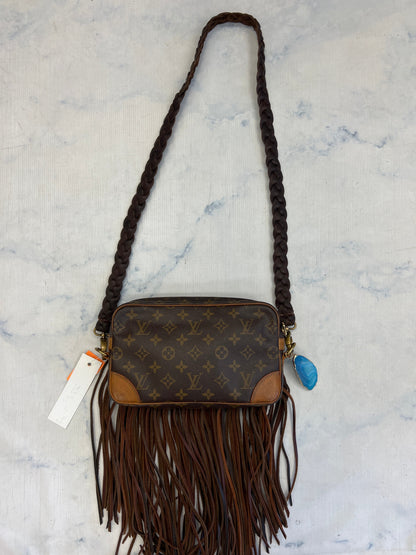 Handbag Luxury Designer By Louis Vuitton  Size: Small