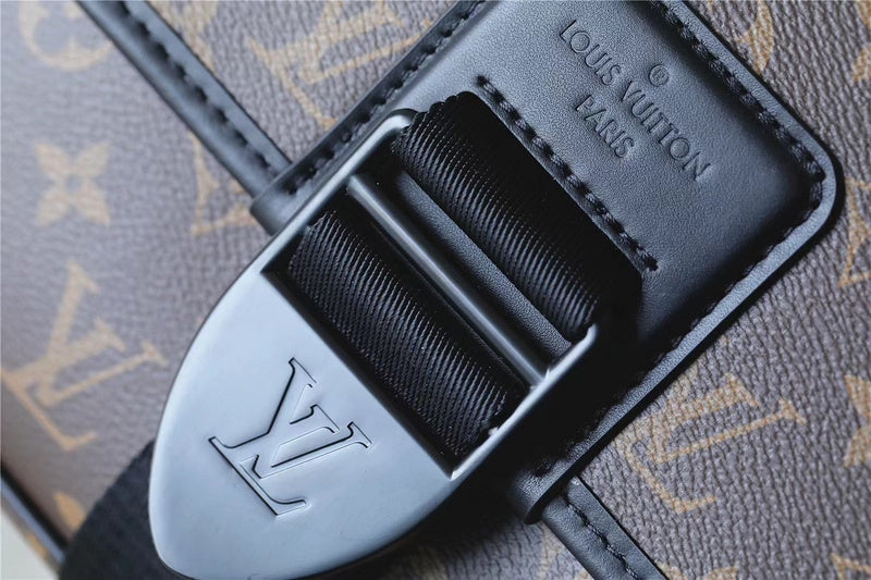 Franco Shops - Louis Vuittons  - 9996