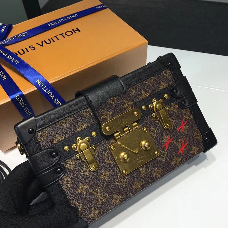 Franco Shops - Louis Vuittons  - 15593
