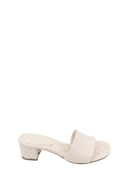 Luxury Bottega Veneta Amy Intrecciato Motif Leather Mule Heel String