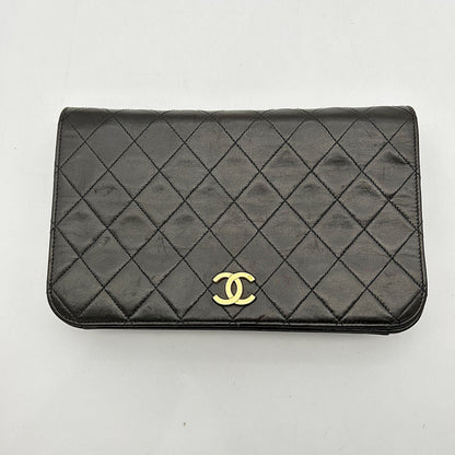 Chanel Quilted Classic CC Flap Bag - Black Shoulder Bags, Handbags ch55194ce