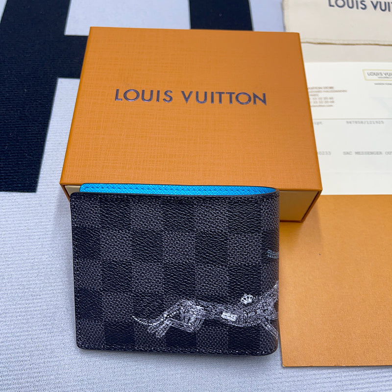 Franco Shops - Louis Vuittons  - 10737