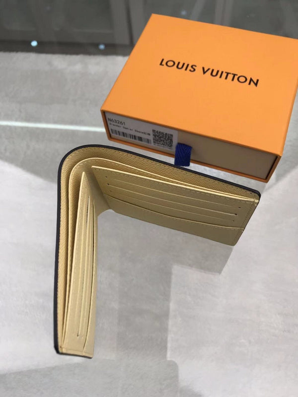 Franco Shops - Louis Vuittons  - 10975