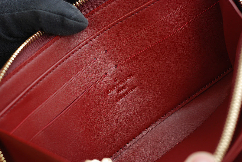 Franco Shops - Louis Vuittons  - 9413
