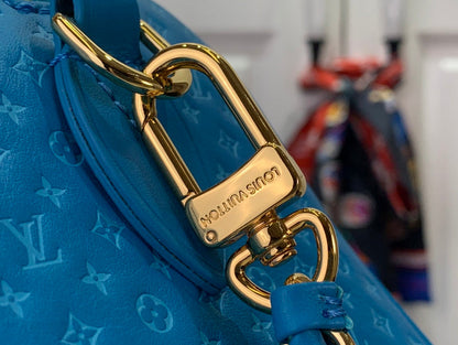 Franco Shops - Louis Vuittons  - 15634