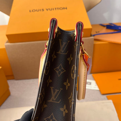 Franco Shops - Louis Vuittons  - 15834