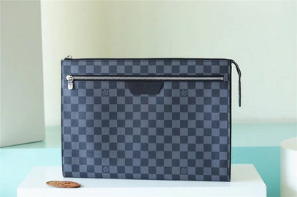 Franco Shops - Louis Vuittons  - 10548