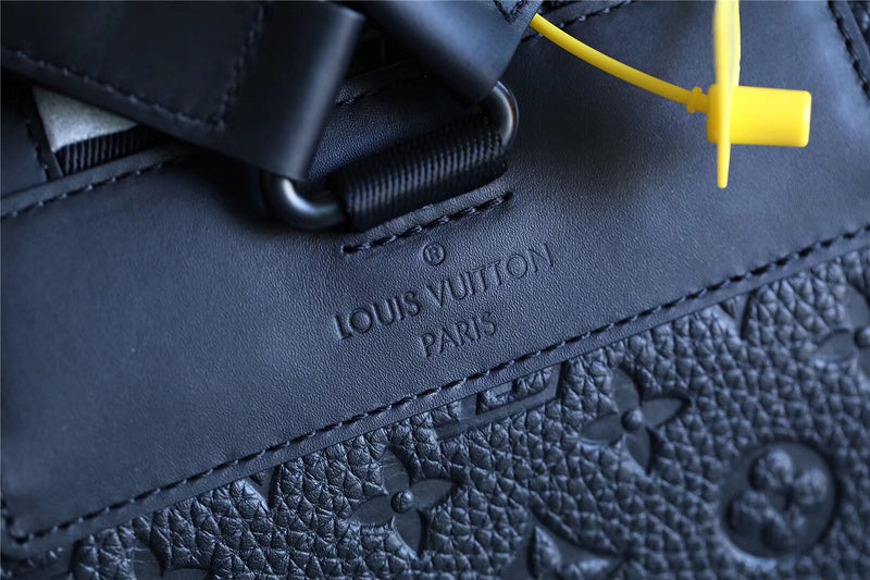 Franco Shops - Louis Vuittons  - 9676