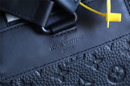 Franco Shops - Louis Vuittons  - 9676
