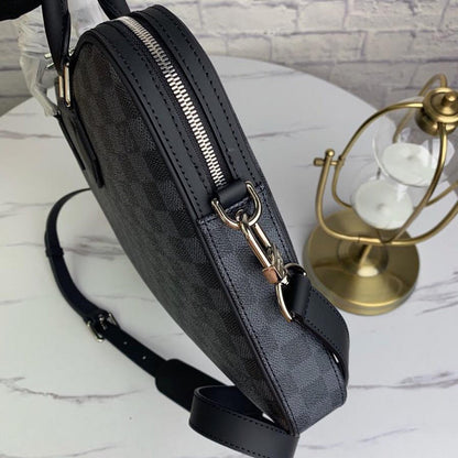 Franco Shops - Louis Vuittons  - 15571