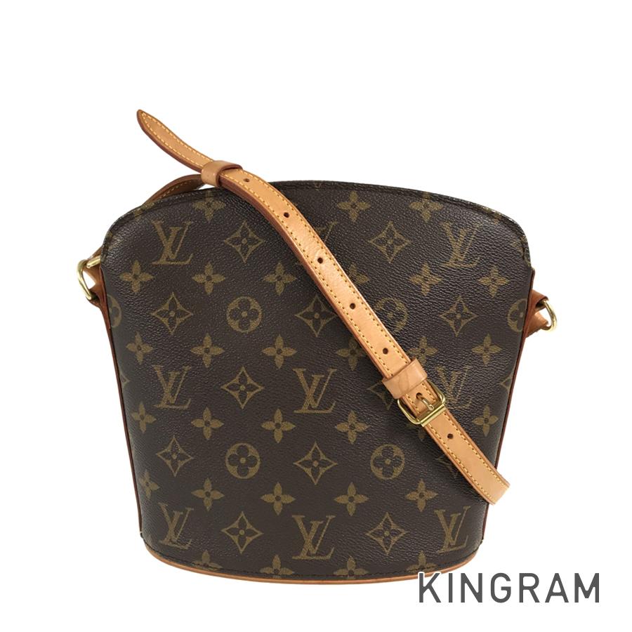 LOUIS VUITTON Shoulder Bag