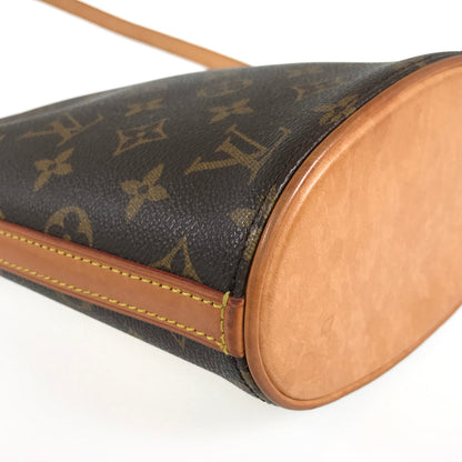 LOUIS VUITTON Shoulder Bag