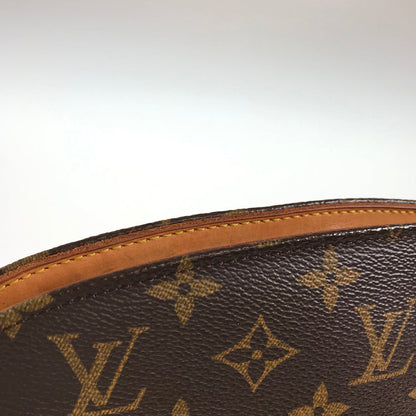 LOUIS VUITTON Shoulder Bag