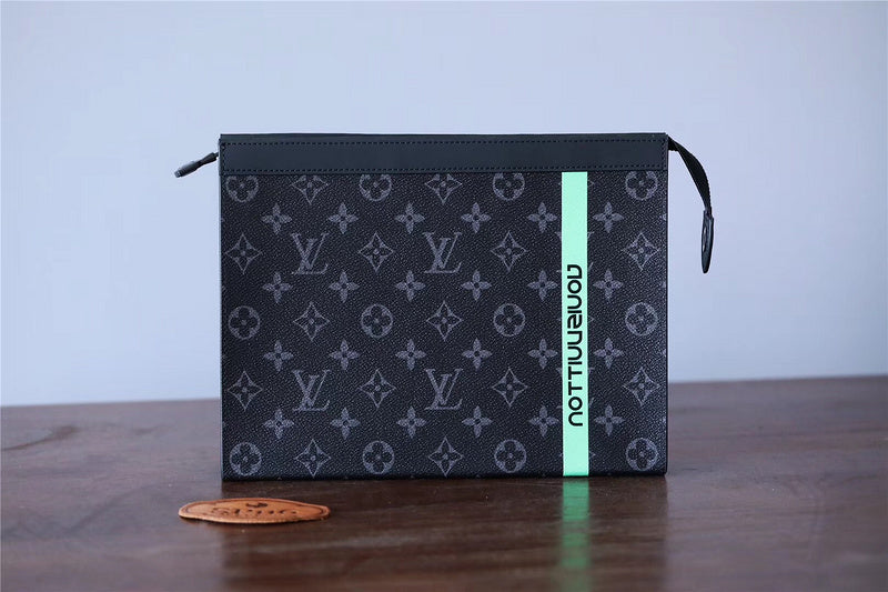 Franco Shops - Louis Vuittons  - 10918