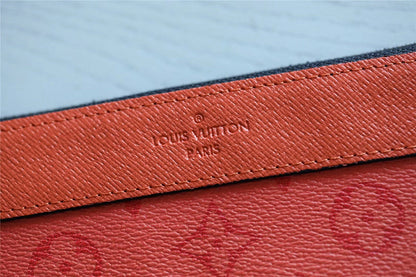 Franco Shops - Louis Vuittons  - 9215
