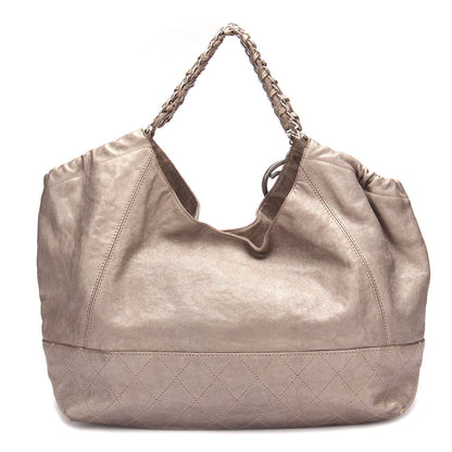 Chanel Coco Cabas Tote Leather Tote Bag in Good condition