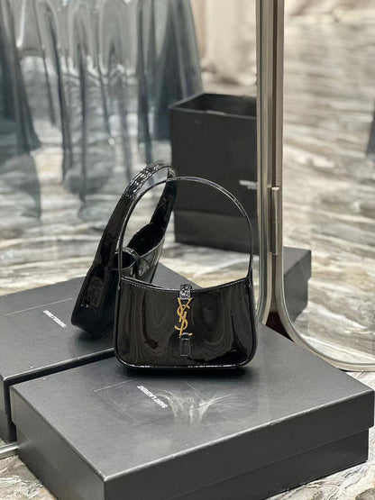 Yves Saint Laurent - Bags