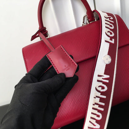 Franco Shops- Louis Vuittons  - 15884