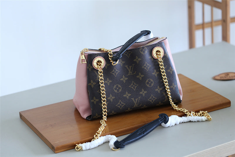 The Franco Shops - Louis Vuittons  - 7932