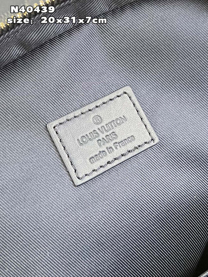 Franco Shops - Louis Vuittons  - 15468