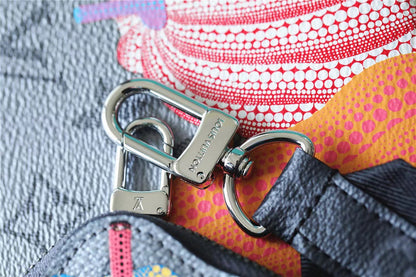 Franco Shops - Louis Vuittons  - 9945