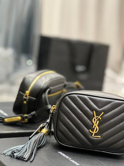 Yves Saint Laurent Lou Belt Bag Black