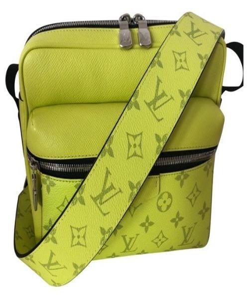 Louis Vuitton Outdoor Messenger K45 Taiga Monogram Jaune