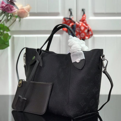 LV HINA PM