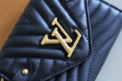 Franco Shops - Louis Vuittons  - 9359