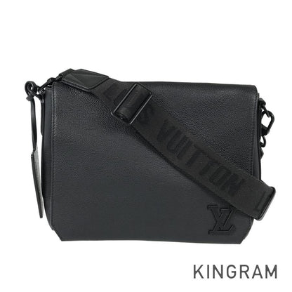 LOUIS VUITTON Aerogram Takeoff Messenger M57080 Messenger bag