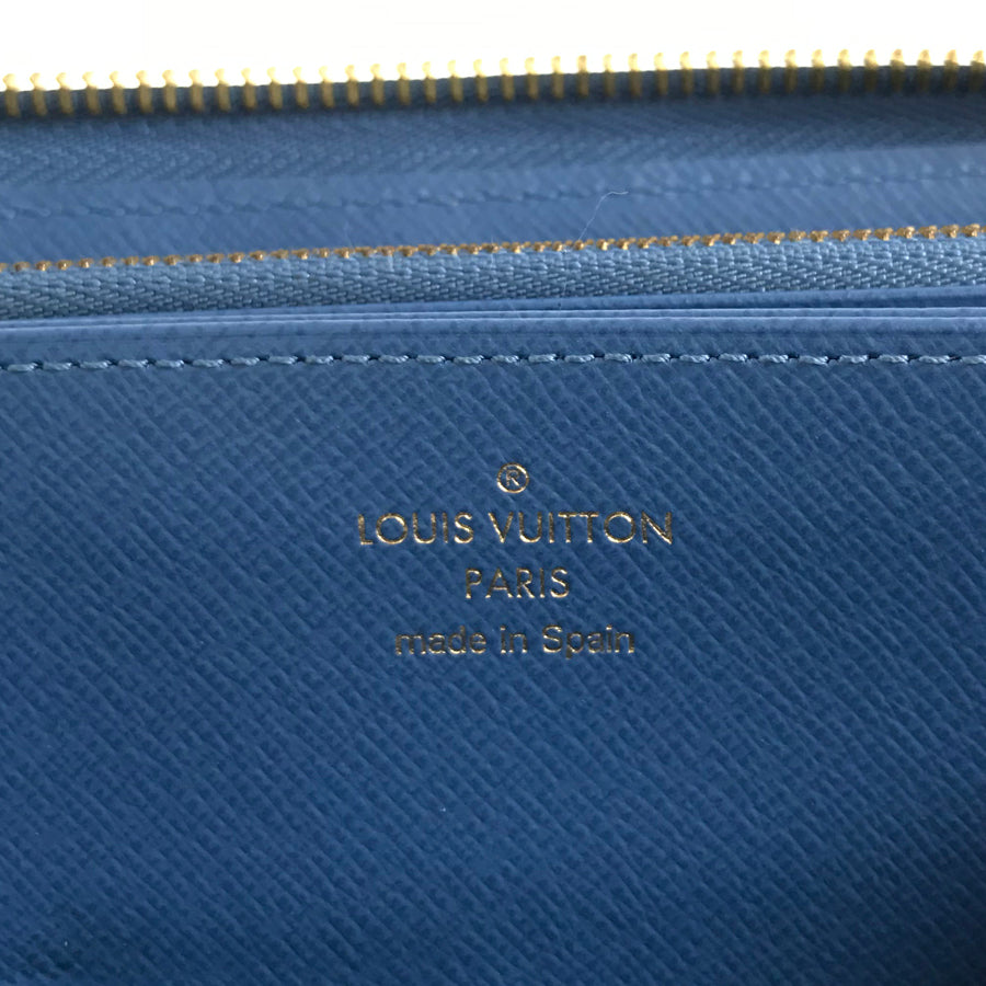 LOUIS VUITTON purse Zip Around