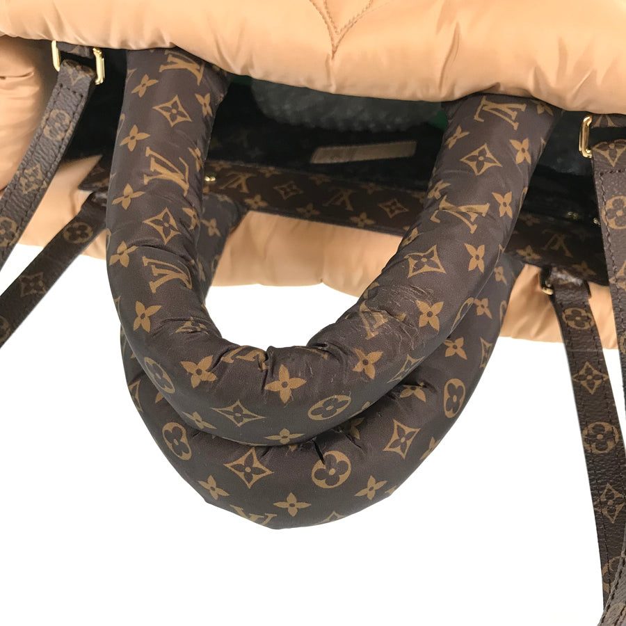 LOUIS VUITTON Tote Bag