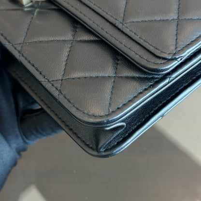 *Full Set, Receipt, 2019* WOC Wallet On Chain Quilted Lambskin Black GHW No 28