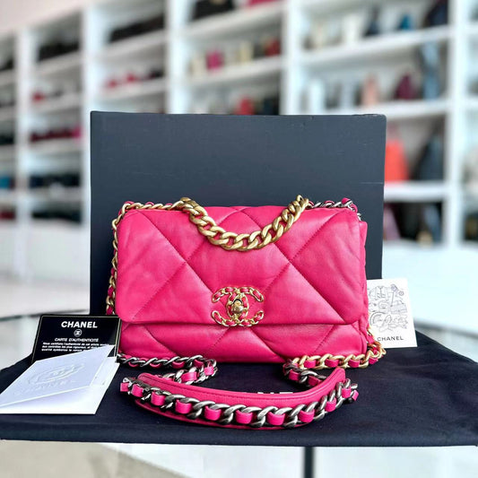 *Full Set, Receipt* 19bag C19 Goatskin Quilted Small Hot Pink Two-tone Hardware Series 29