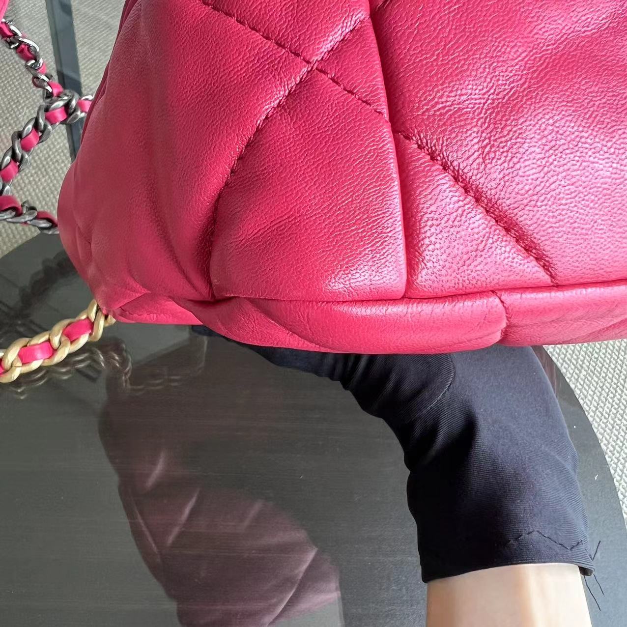 *Full Set, Receipt* 19bag C19 Goatskin Quilted Small Hot Pink Two-tone Hardware Series 29