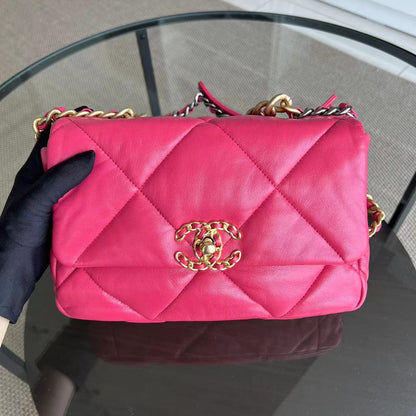 *Full Set, Receipt* 19bag C19 Goatskin Quilted Small Hot Pink Two-tone Hardware Series 29