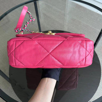 *Full Set, Receipt* 19bag C19 Goatskin Quilted Small Hot Pink Two-tone Hardware Series 29