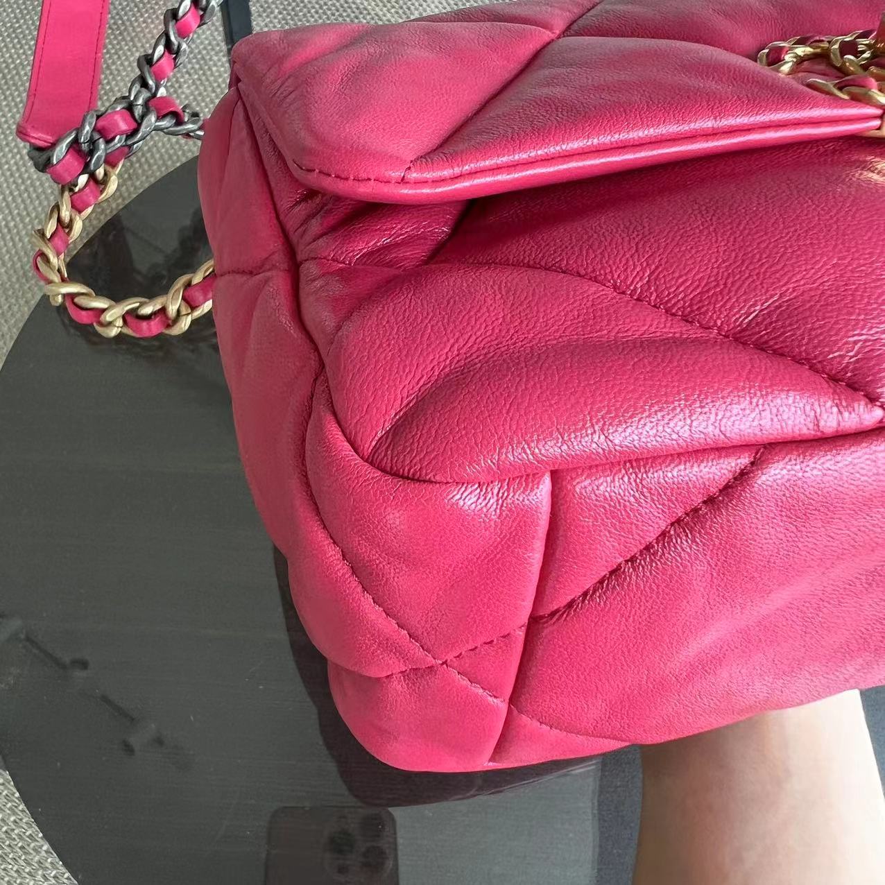 *Full Set, Receipt* 19bag C19 Goatskin Quilted Small Hot Pink Two-tone Hardware Series 29