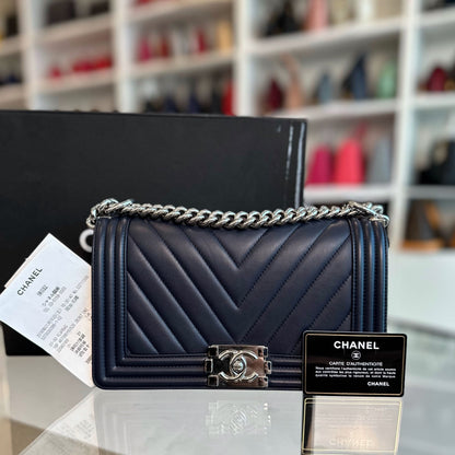 *Full Set Receipt* Boy Lambskin Old Medium 25CM Chevron Dark Blue SHW No 22