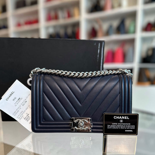*Full Set Receipt* Boy Lambskin Old Medium 25CM Chevron Dark Blue SHW No 22