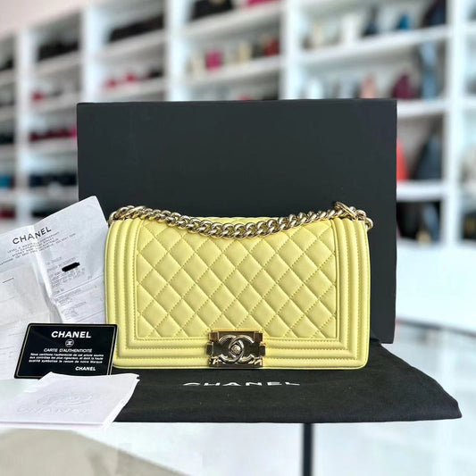 *Full Set Receipt* Boy Old Medium 25CM Quilted Calfskin Yellow Golden Hardware Series 22