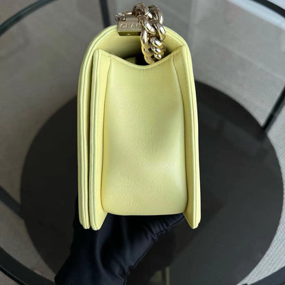 *Full Set Receipt* Boy Old Medium 25CM Quilted Calfskin Yellow Golden Hardware Series 22