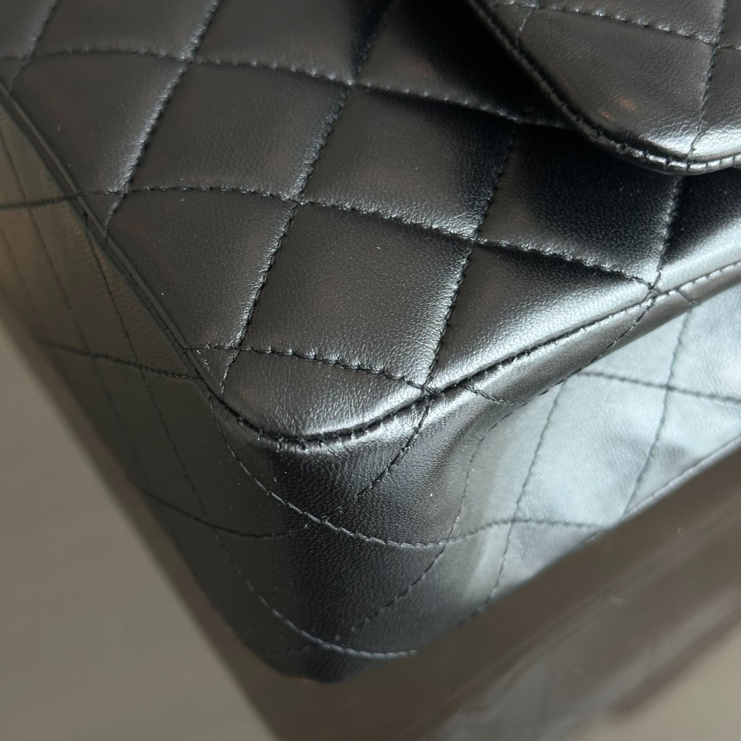 *Full Set, Receipt* Medium Lambskin Quilted Black SHW No 21