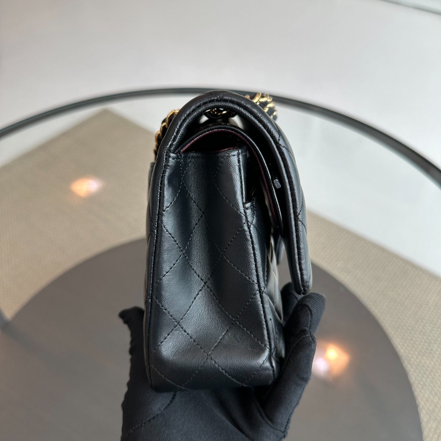 *Full Set, Receipt, No 28* Medium 25CM Lambskin Black GHW No 28