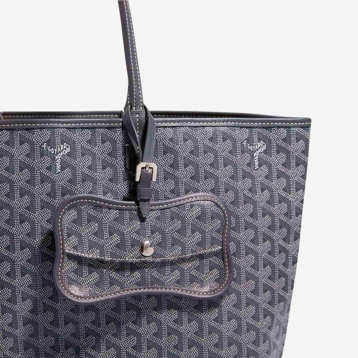 Os Grey Luxury Dog Pocket