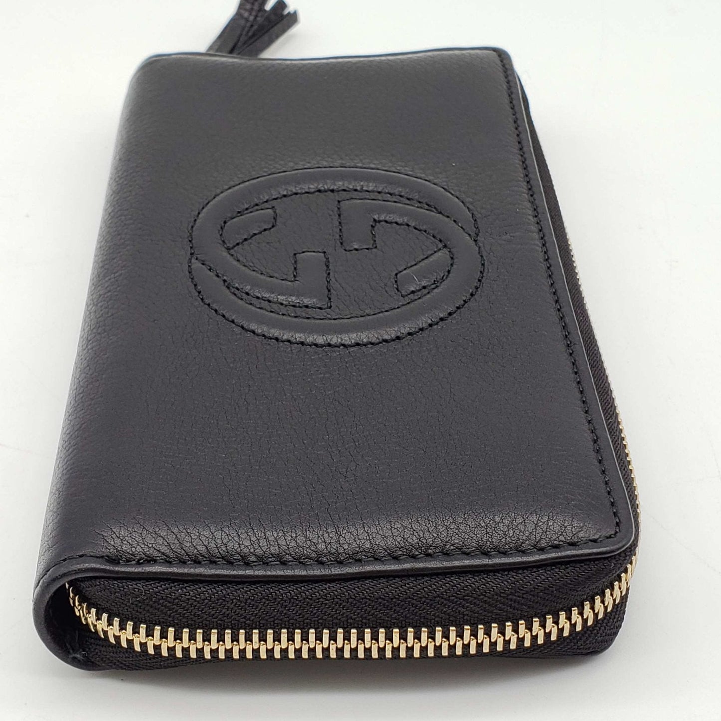 Gucci GG Leather Zippy Wallet