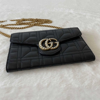 Gucci GG Marmont Matelassé Wallet On Chain