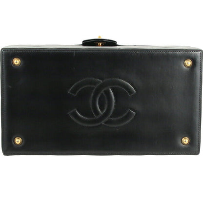 Chanel Vintage Matelasse Vanity Case Leather Handbag in Excellent condition